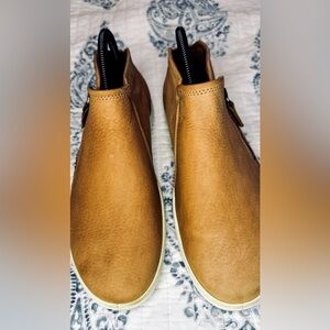 ECCO‎ Tan Leather Zip Sneakers Comfort Walking Shoes Women's 8.5